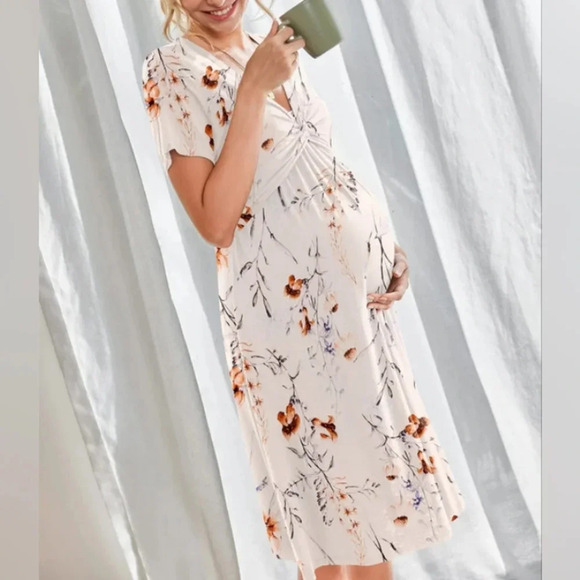 Ekouaer Short Sleeve Floral Maternity Nursing Dress - Medium - Picture 8 of 11